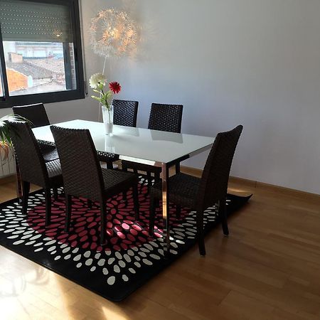 New & Sunny Apartment Barcelona Exteriör bild
