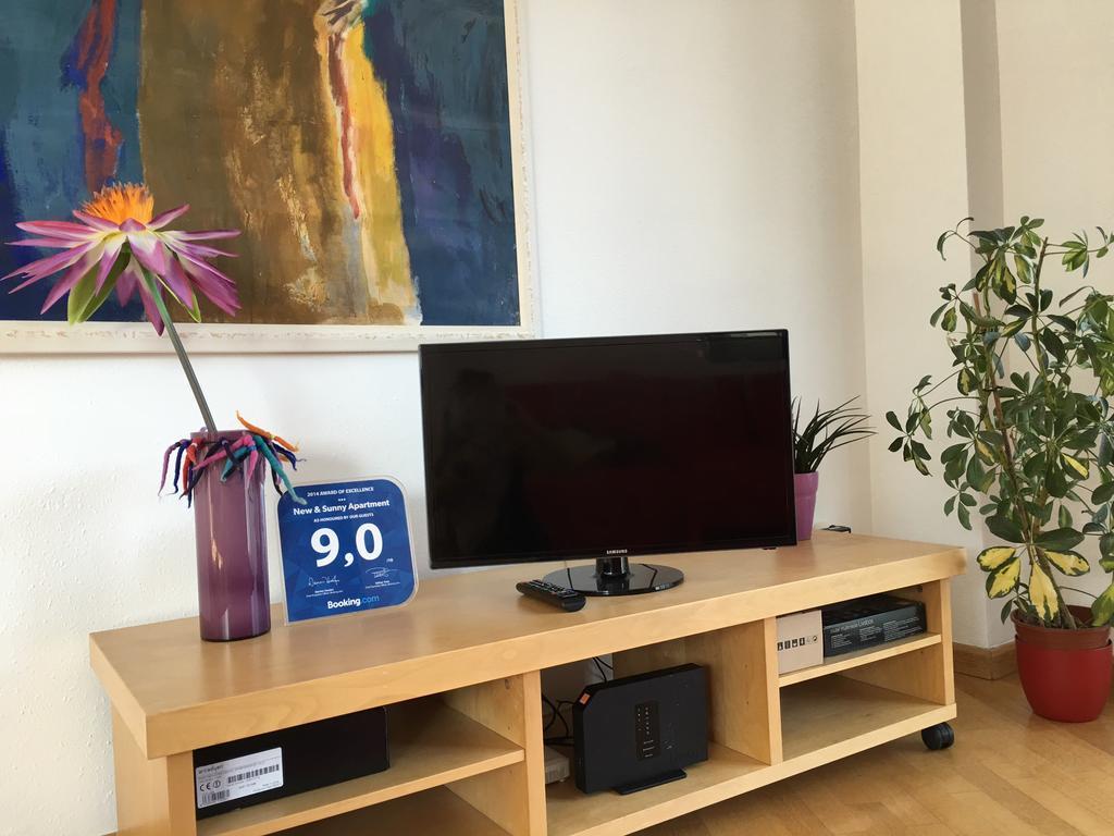 New & Sunny Apartment Barcelona Rum bild